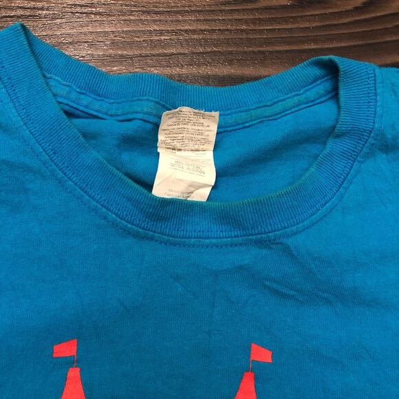 Blue ‘Best Friends Under Big Foot’ Circus Graphic Tee - Picture 4 of 4